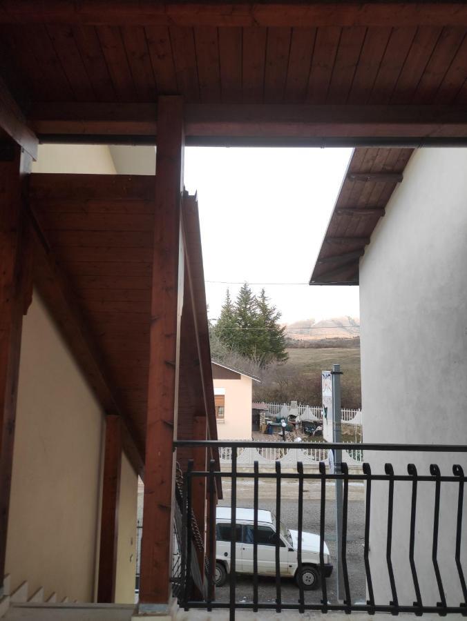 Il Castello - Casa Nel Cuore Dell Abruzzo Ideale Per Relax E Montagna Prata d'Ansidonia 外观 照片